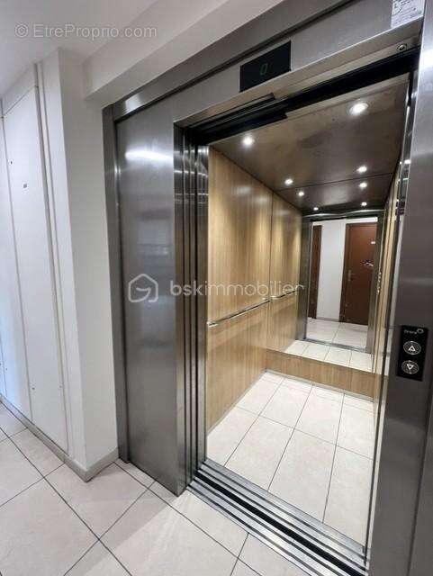 Bel appartement T2, 38m2, une chambre avec 2 balcons + un parking - photo 9