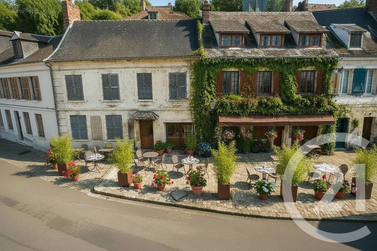 Maison à LA ROCHE-GUYON