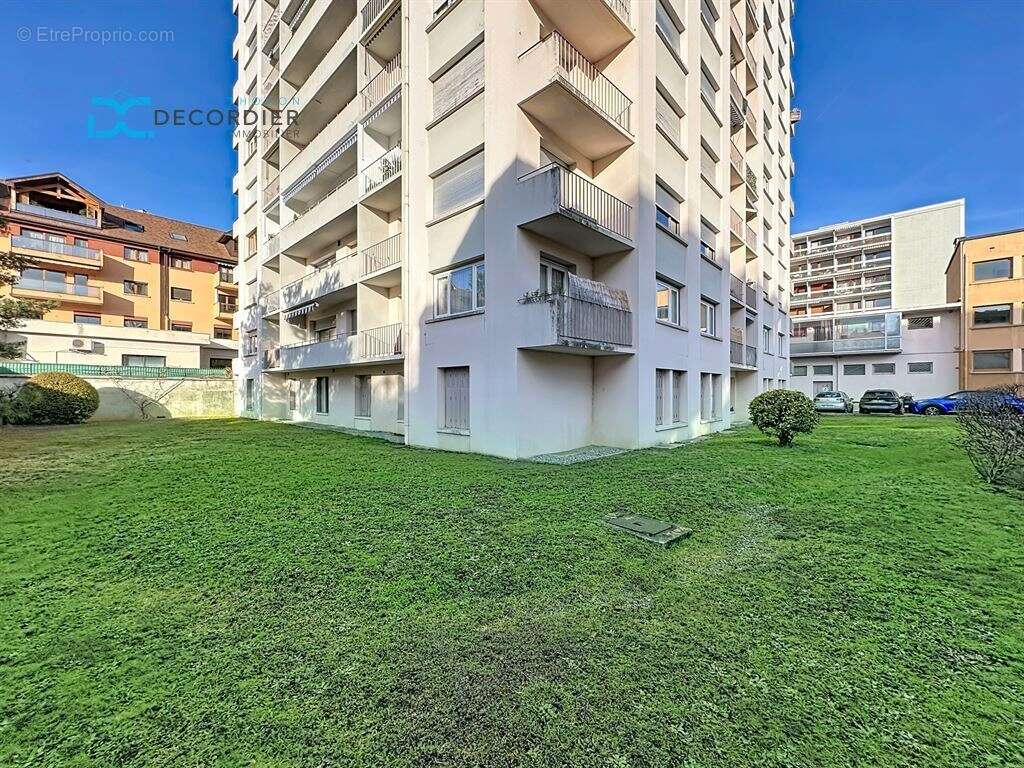 Thonon-les-bains -  appartement t3  72.68 m² - photo 22
