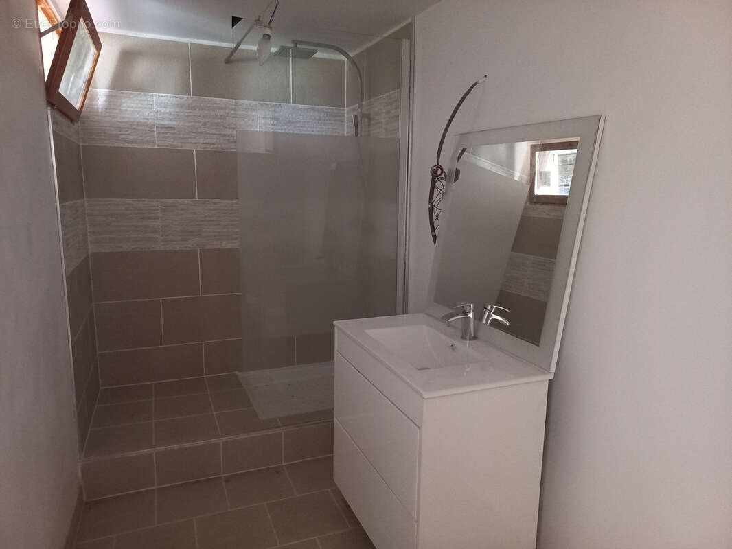 Maison à TRIE-SUR-BAISE