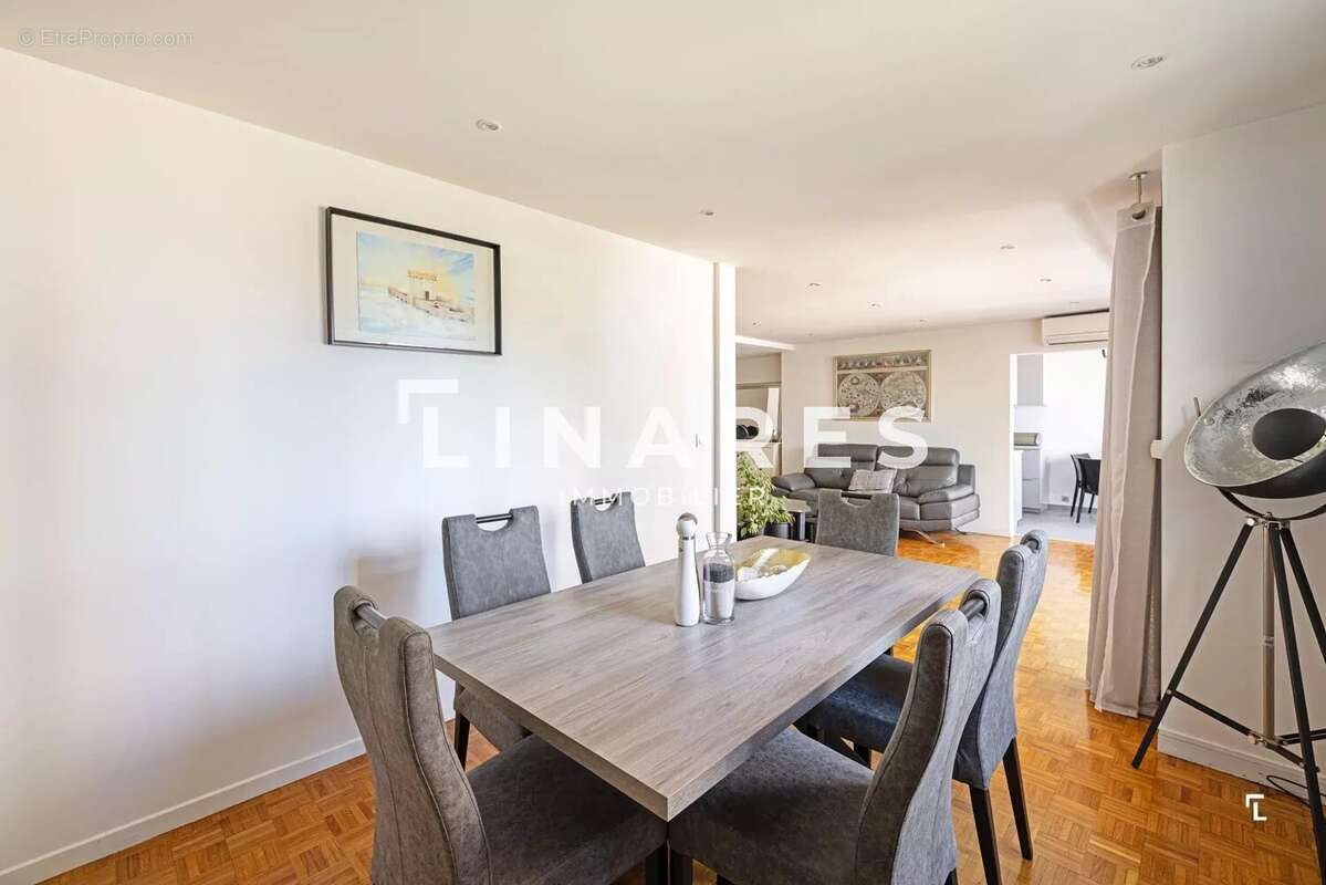 Appartement à MARSEILLE-9E