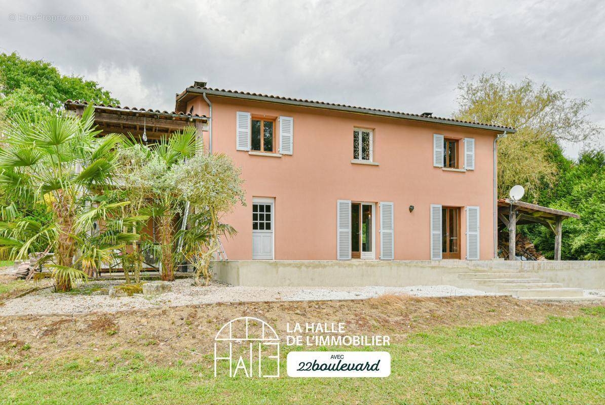 Maison à VEYRAC