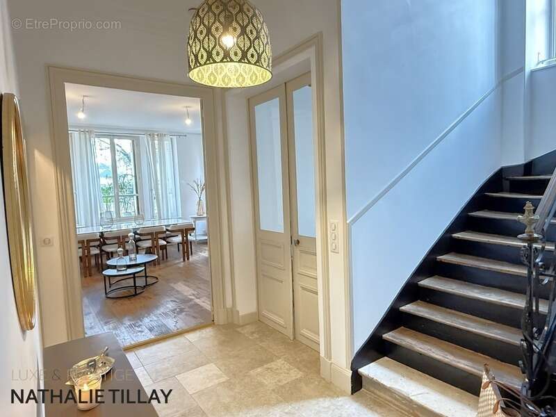 Orléans, Maison bourgeoise à vendre, 235 m², prestations exceptionnelles - photo 8