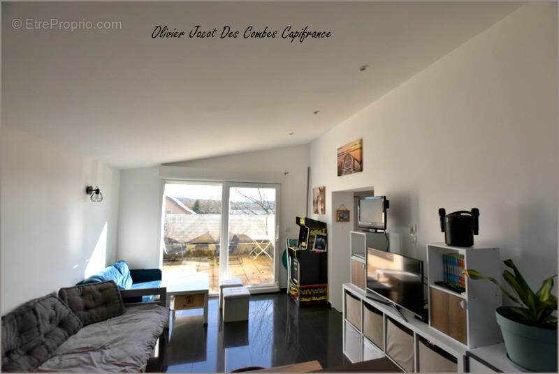 Appartement à NOMMAY