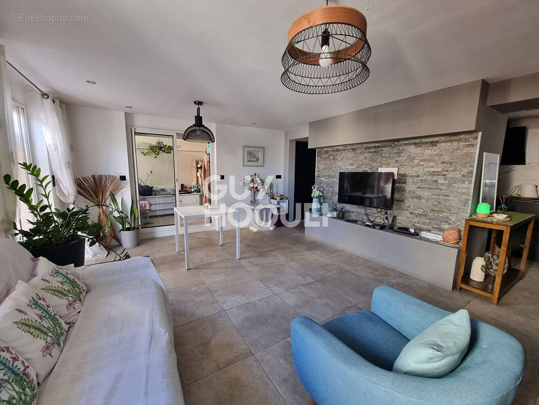 Appartement à SAINT-PIERRE