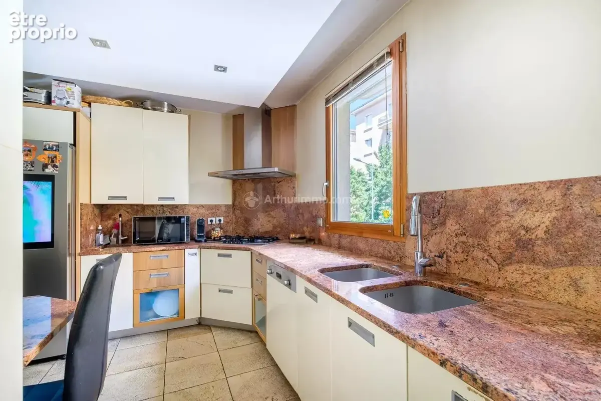 Vente Appartement Villeurbanne(69100) 549 000ï¿œ - photo 8