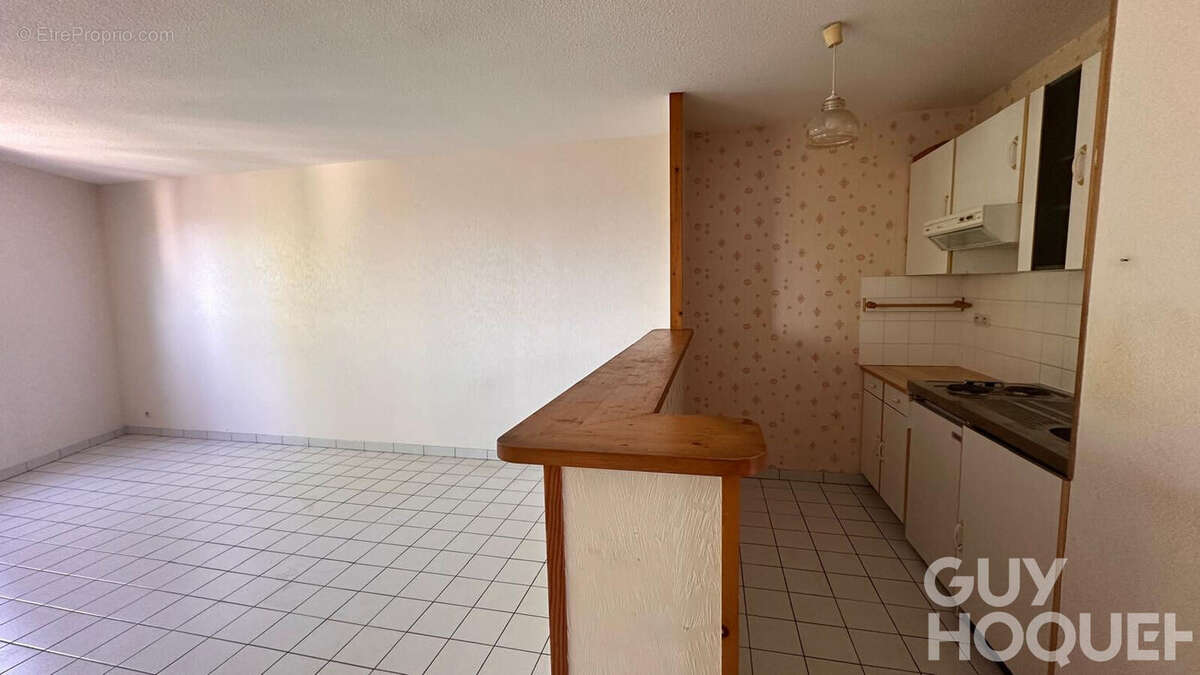 Appartement à NEUVILLE-DE-POITOU