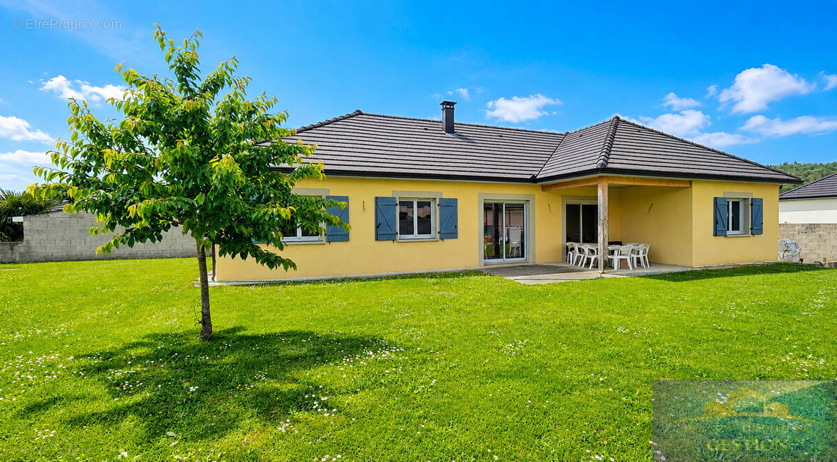 Maison à BARZUN