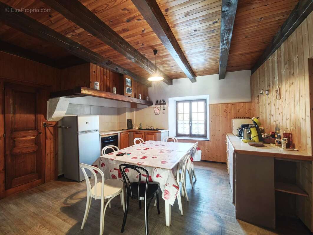Maison à MORILLON