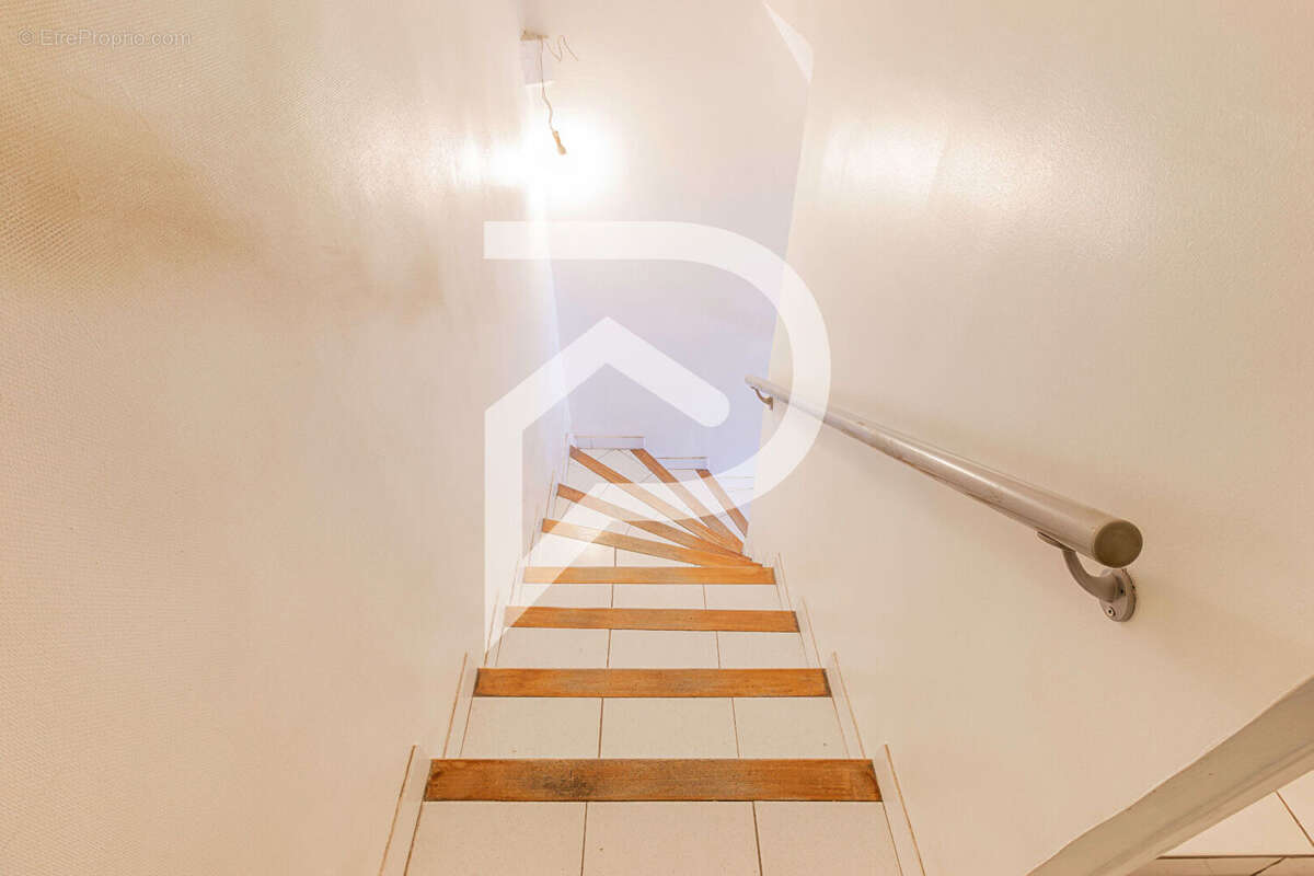 Maison à MARSEILLE-5E