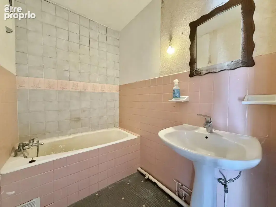 Dijon – Appartement traversant 62 m² avec vue sur l’Ouche, proche du Parc de la Colombière - photo 8