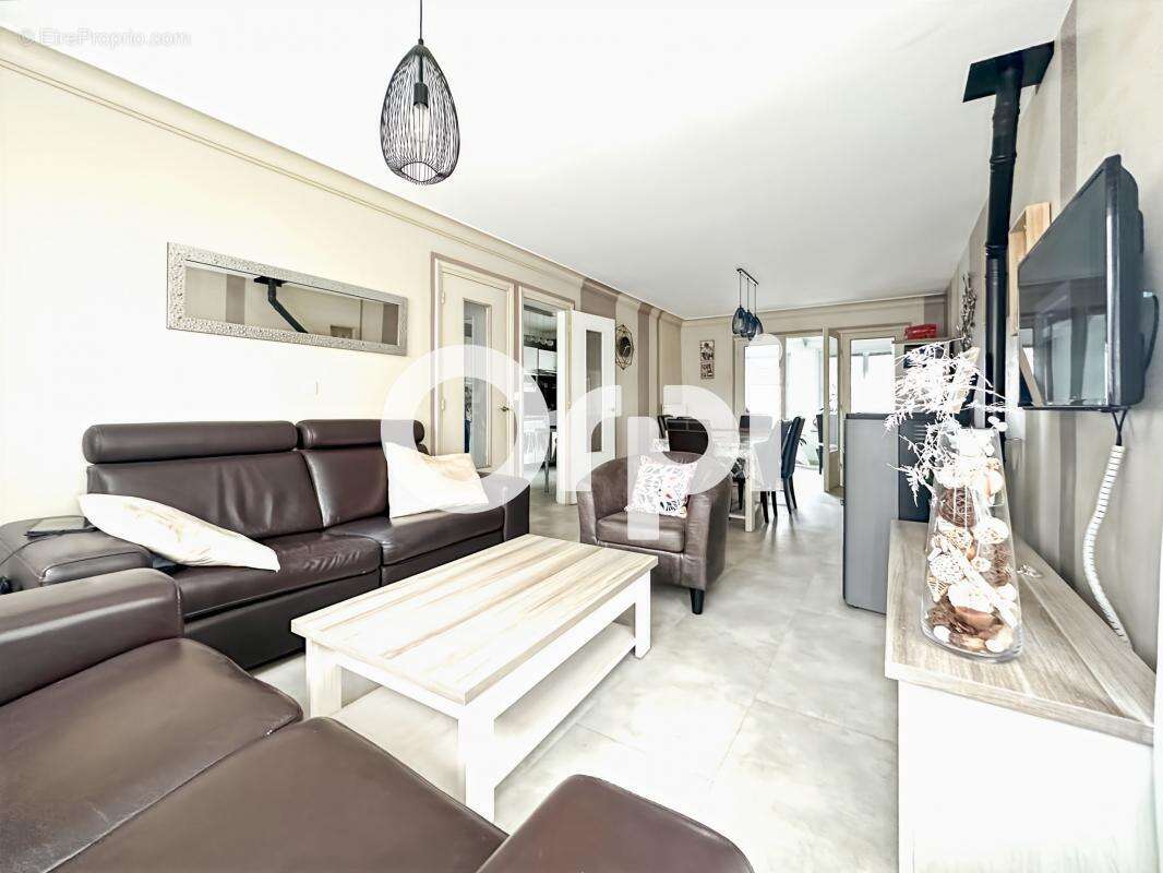 Maison à COUDEKERQUE-BRANCHE