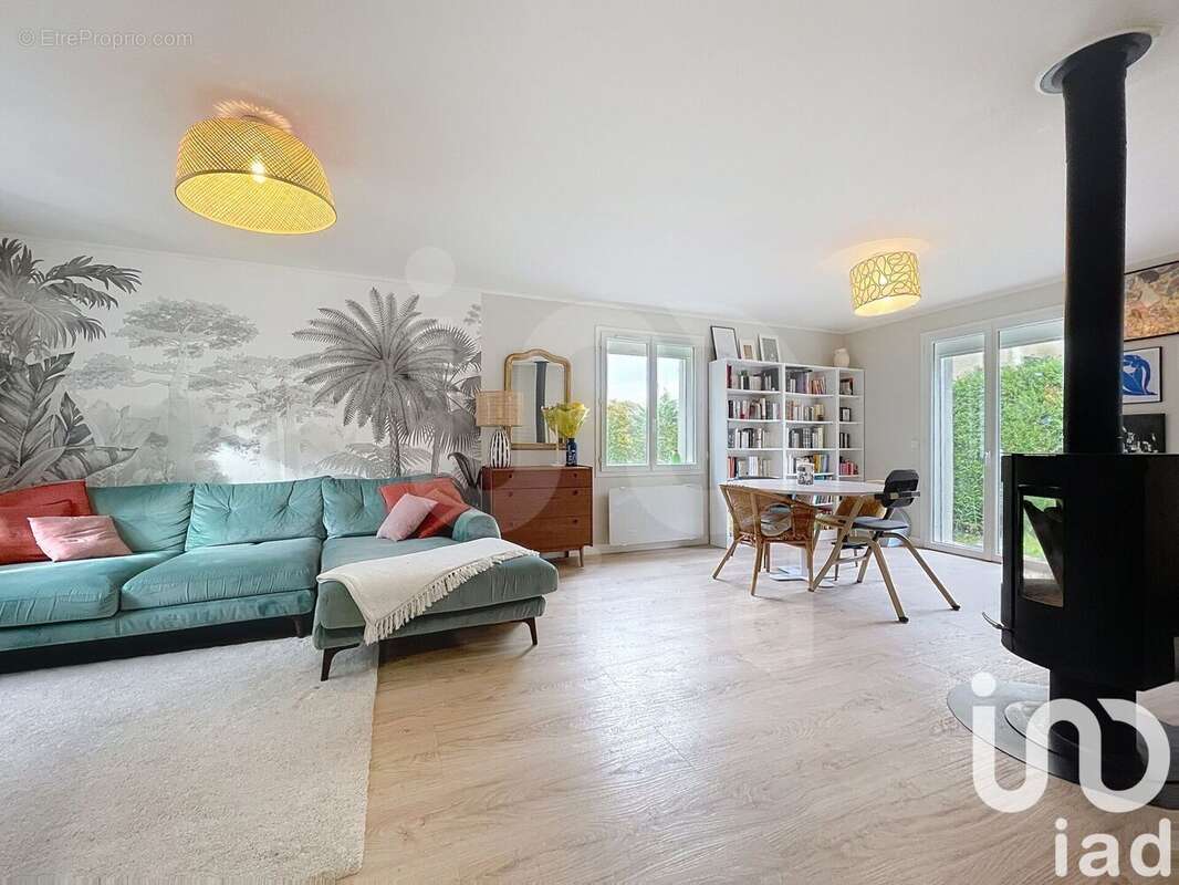 Photo 2 - Maison à TORCY