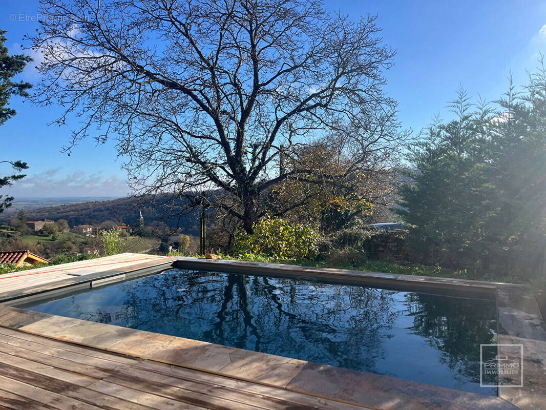 Maison à POLEYMIEUX-AU-MONT-D&#039;OR