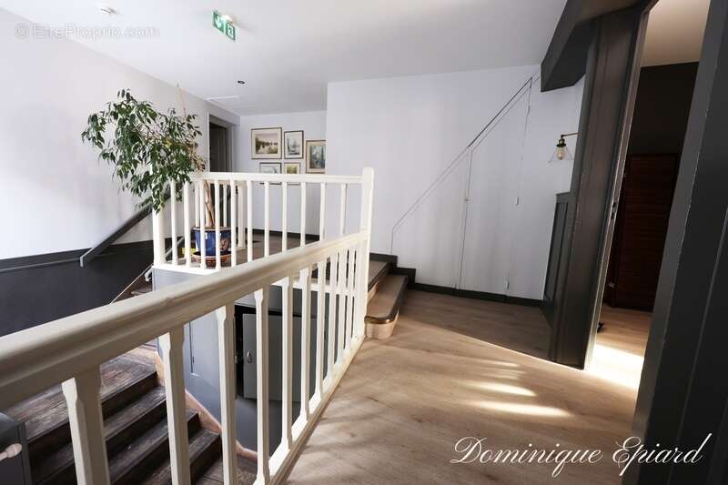 Commerce à CHATELLERAULT