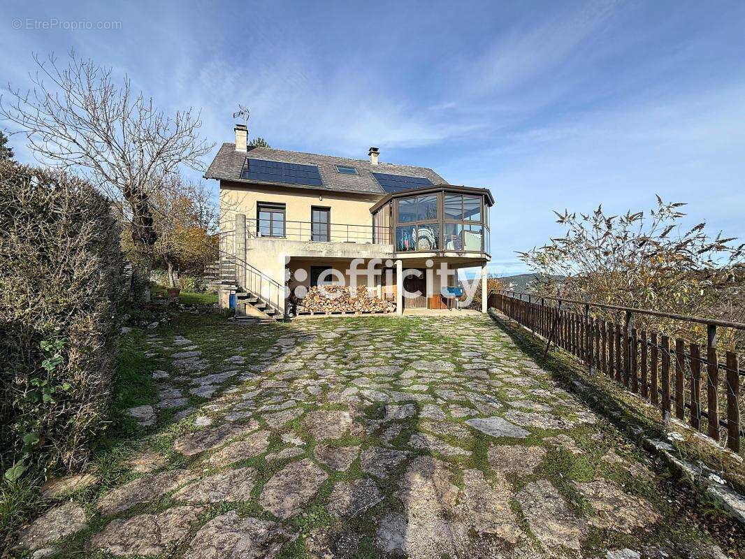 Maison à LE MASSEGROS