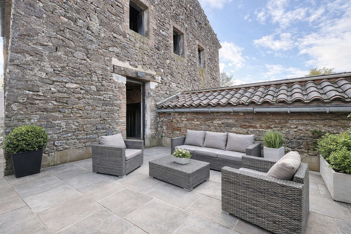 Maison à SAINT-AMBROIX