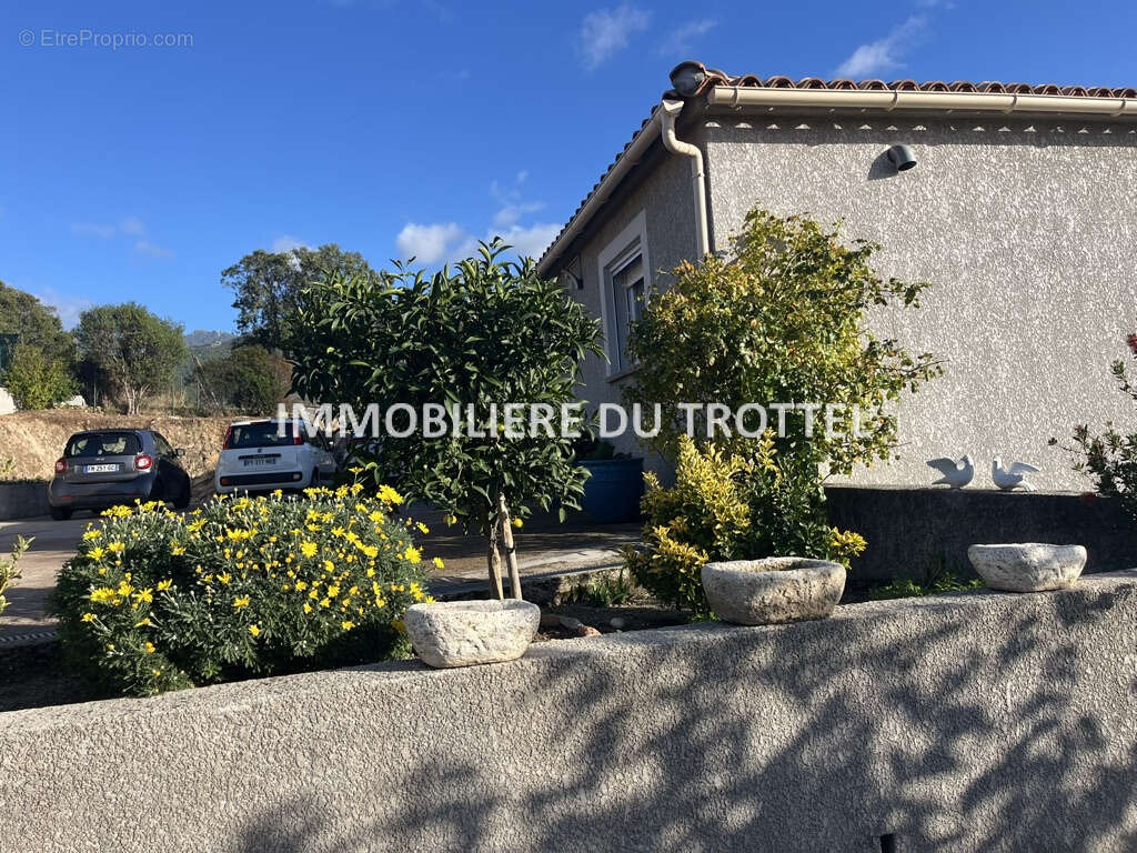 En exclusivite - à peri, en peripherie d'ajaccio,  - villa de plain-pied - photo 20