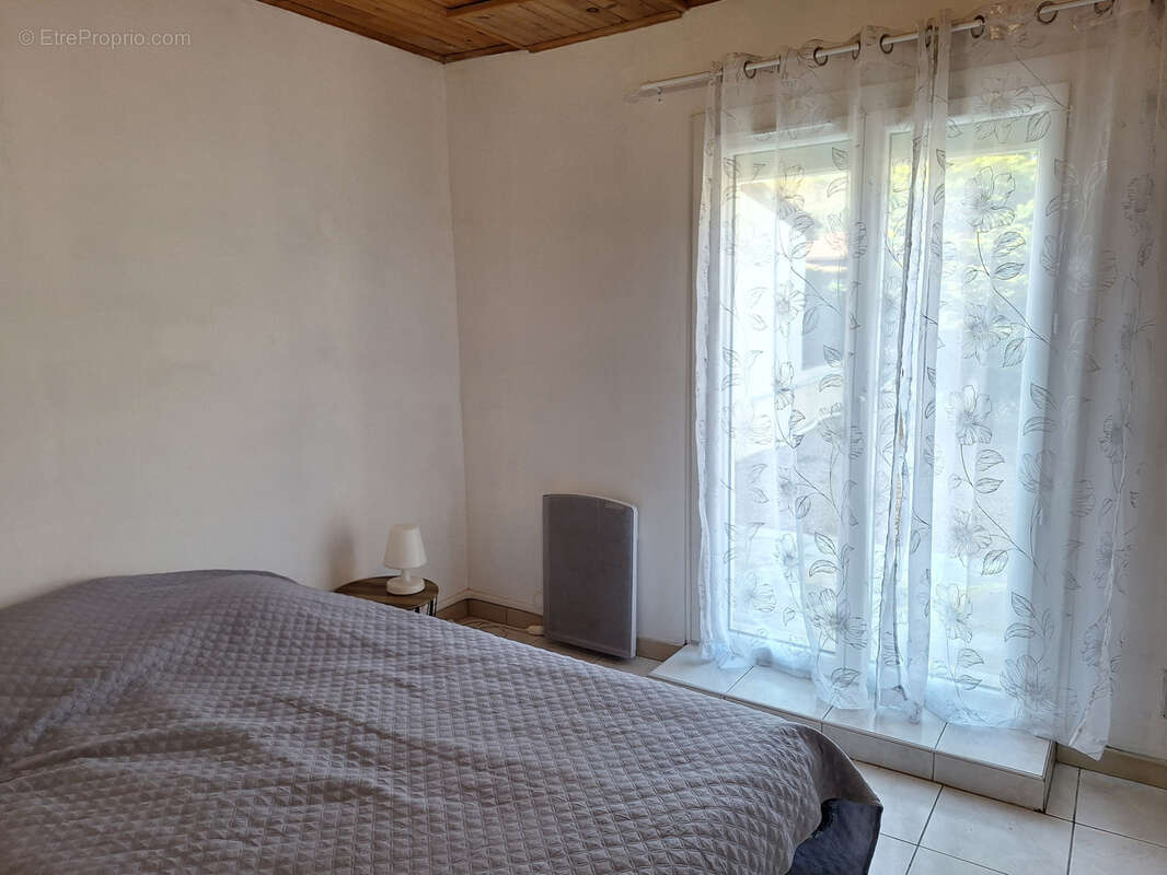 Maison à MONTAZELS