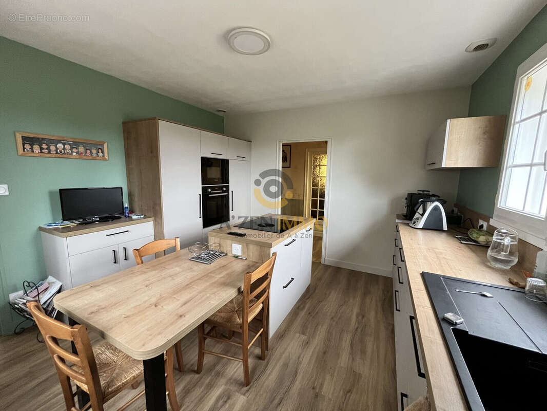 Maison à ARGENTON-CHATEAU