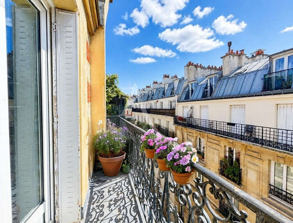 2 pièces avec balcon - Voltaire / Nation - photo 2