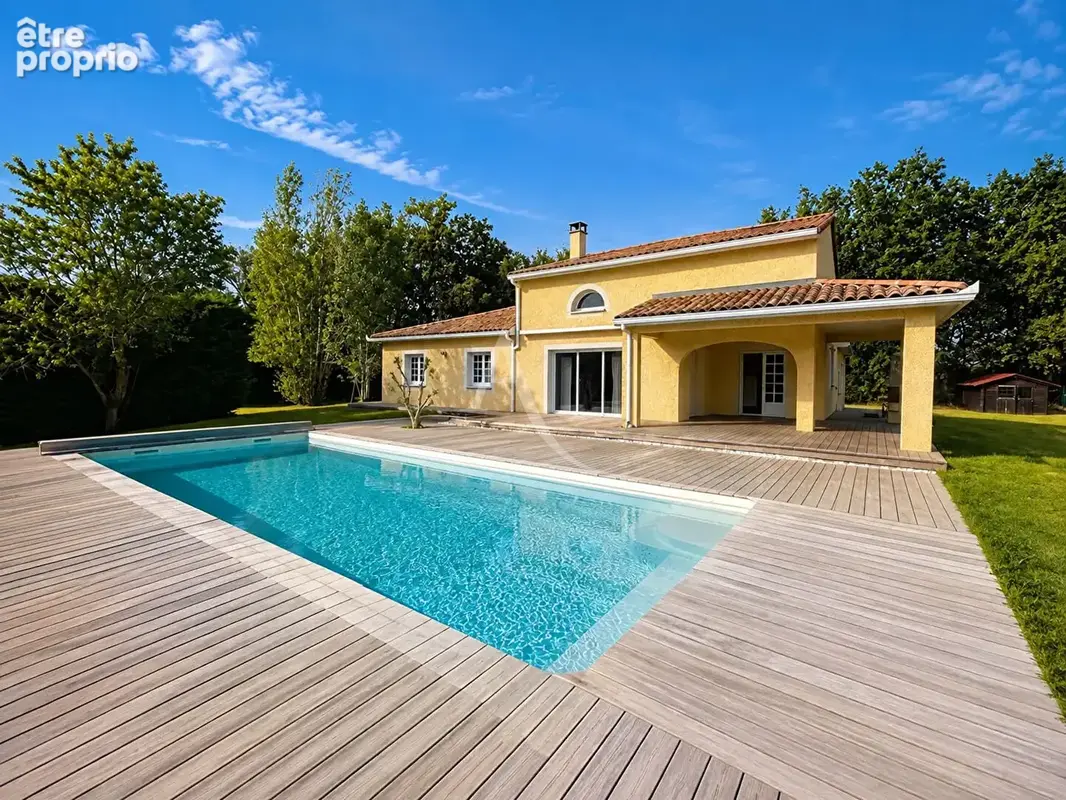 PUJAUDRAN - Villa T6 - 170m2 5 chambres avec piscine et double garage sur 4100m² - photo 4