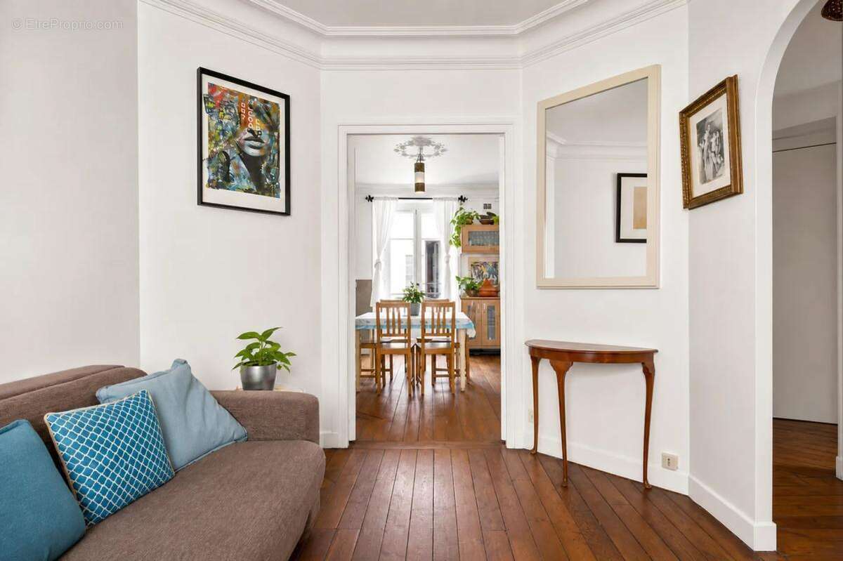 Appartement 3 pièces de 61,2 m² avec cave – Paris 18ᵉ - photo 2