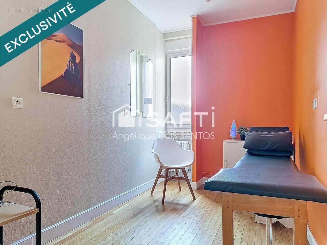 Photo 2 - Commerce à CLOUANGE