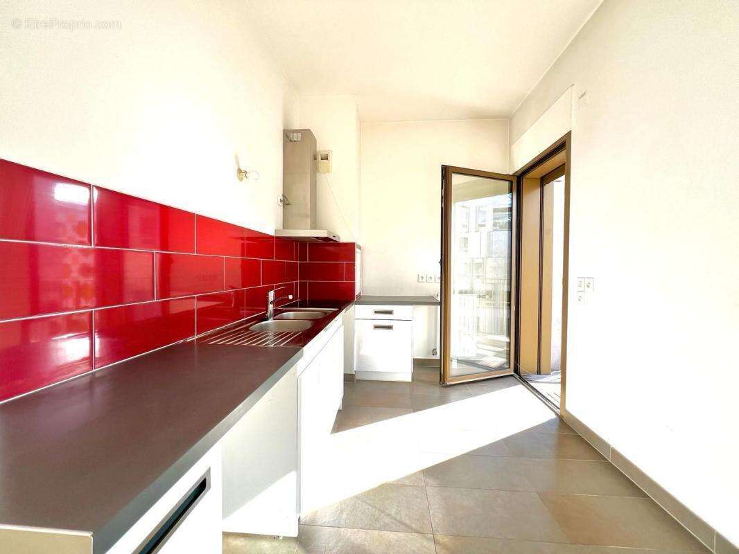 Appartement Paris 4 pièce(s) 89,10 m2 - photo 5