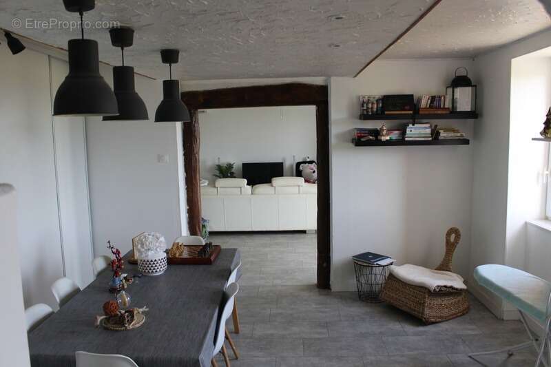 Maison à LEZAT-SUR-LEZE