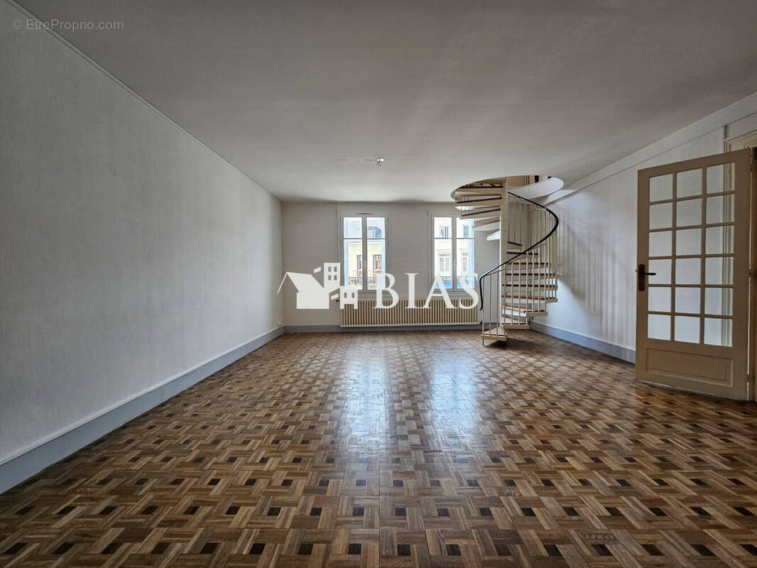 Appartement à LE NEUBOURG