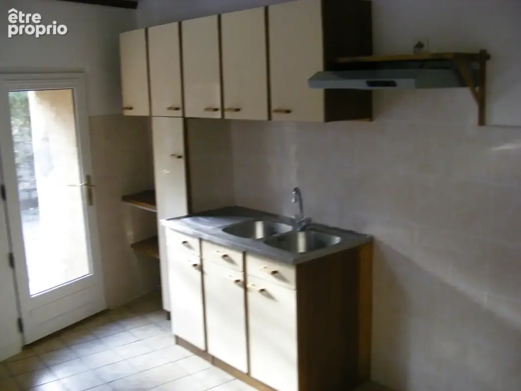 Vente maison de rapport, 2 appartements CLAIREGOUTTE - photo 5