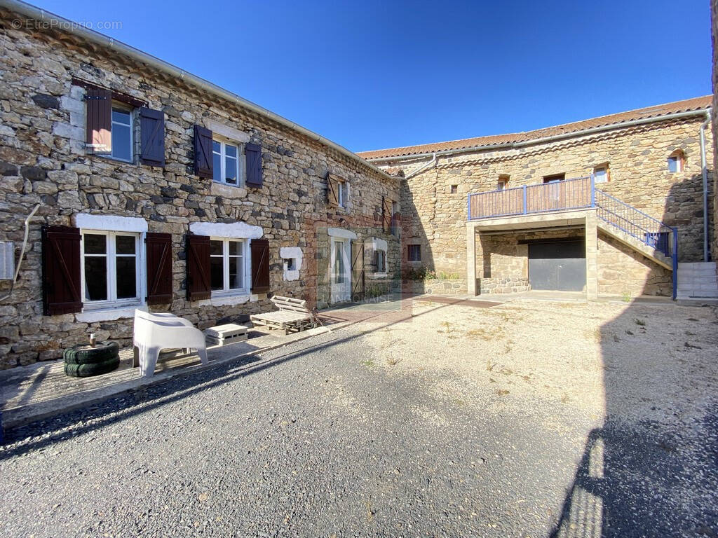Maison à LESPERON