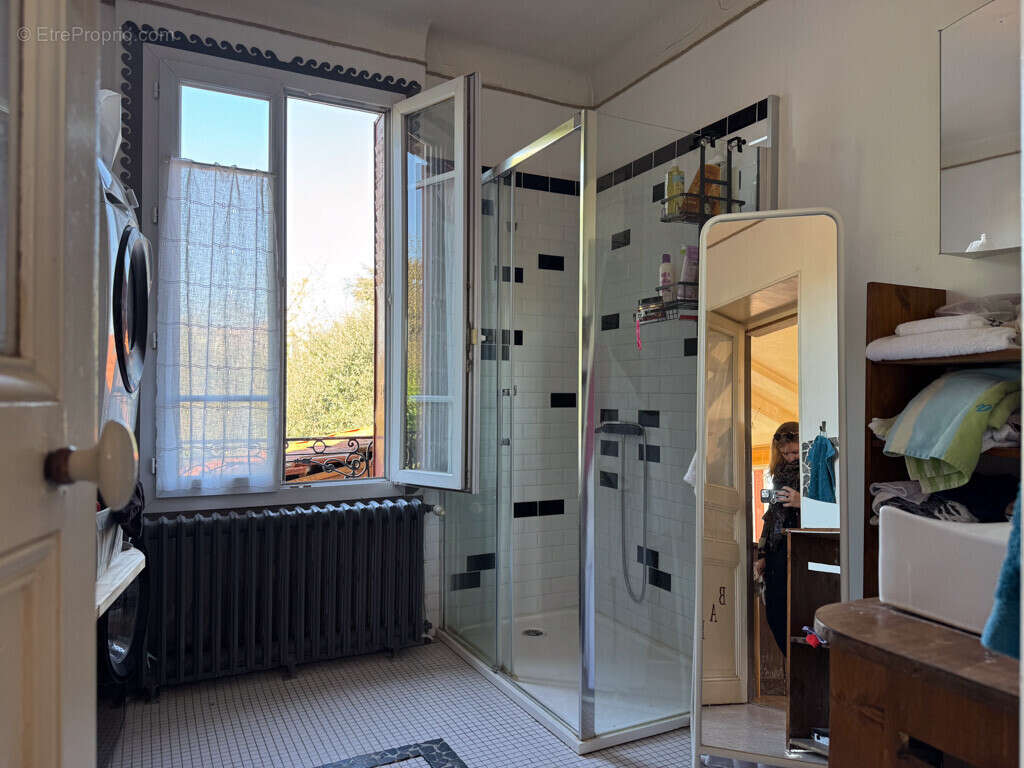 Appartement à VIRY-CHATILLON