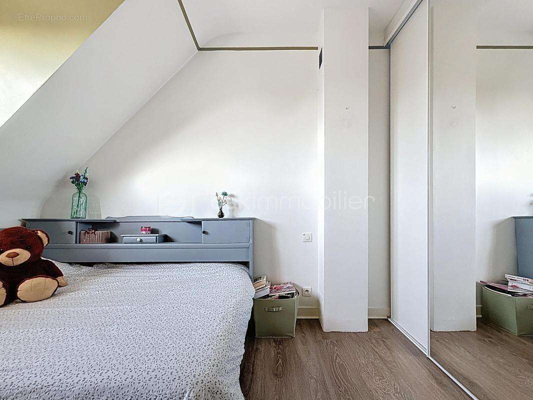 Maison à LE BLANC-MESNIL