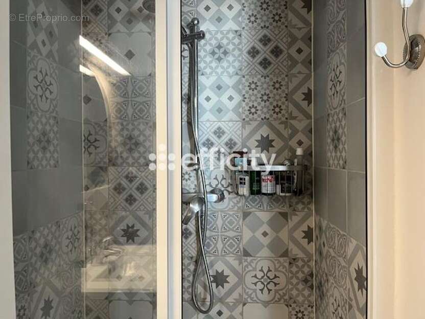 Appartement à PARIS-2E