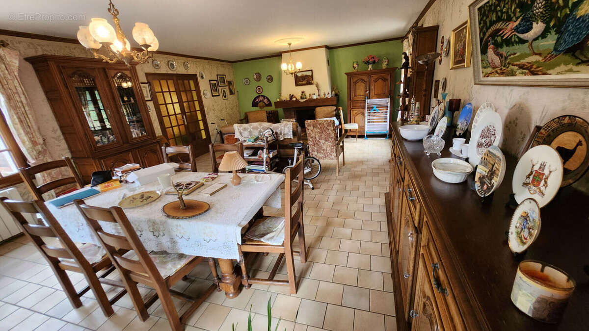 Maison à MILLANCAY