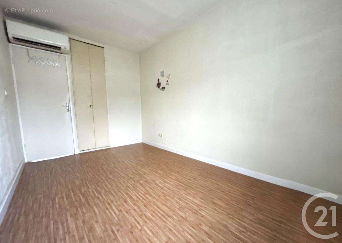 Maison à VERNEUIL-EN-HALATTE