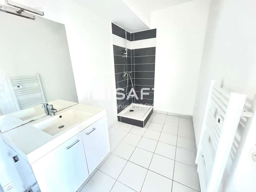 Photo 4 - Appartement à LACROIX-SAINT-OUEN