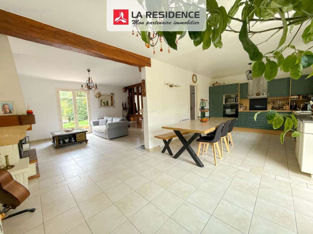 Maison à SAINT-FORGET