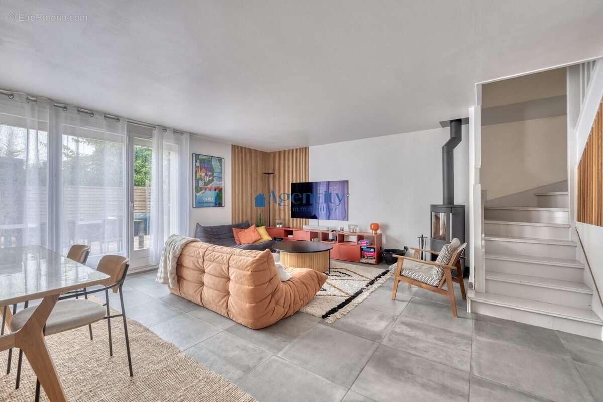 Maison à GOURNAY-SUR-MARNE