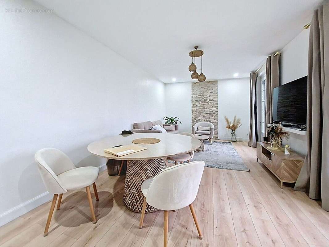 Maison Gisors 6 pièce(s) 120 m2 - photo 2