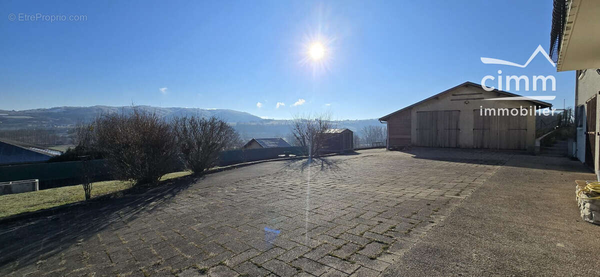 Maison à BIOL