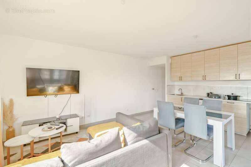 Appartement à MARSEILLE-2E