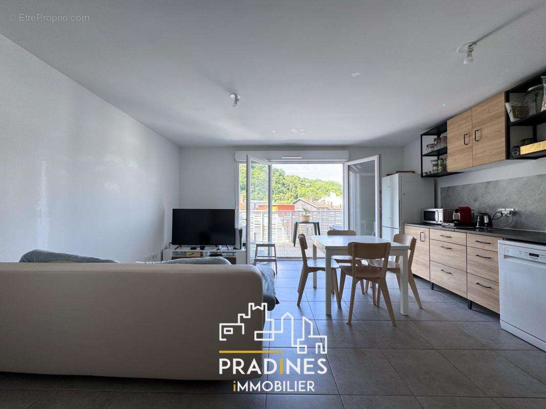 Appartement à GIVORS