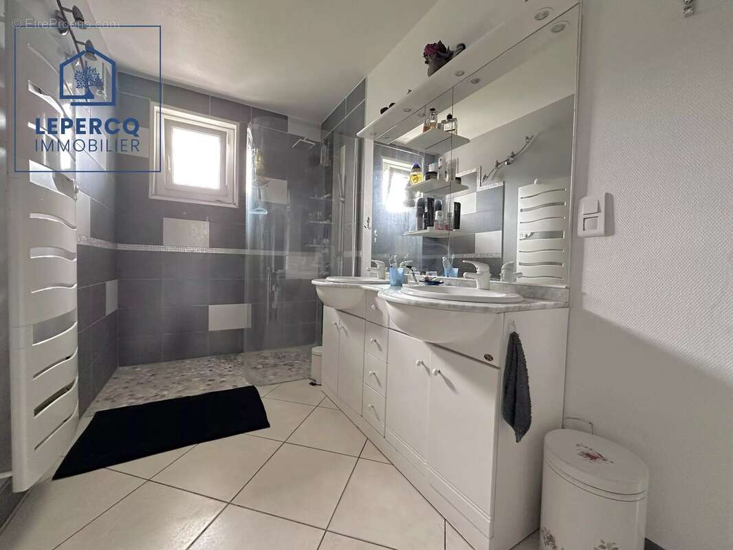 Maison à VILLERS-COTTERETS