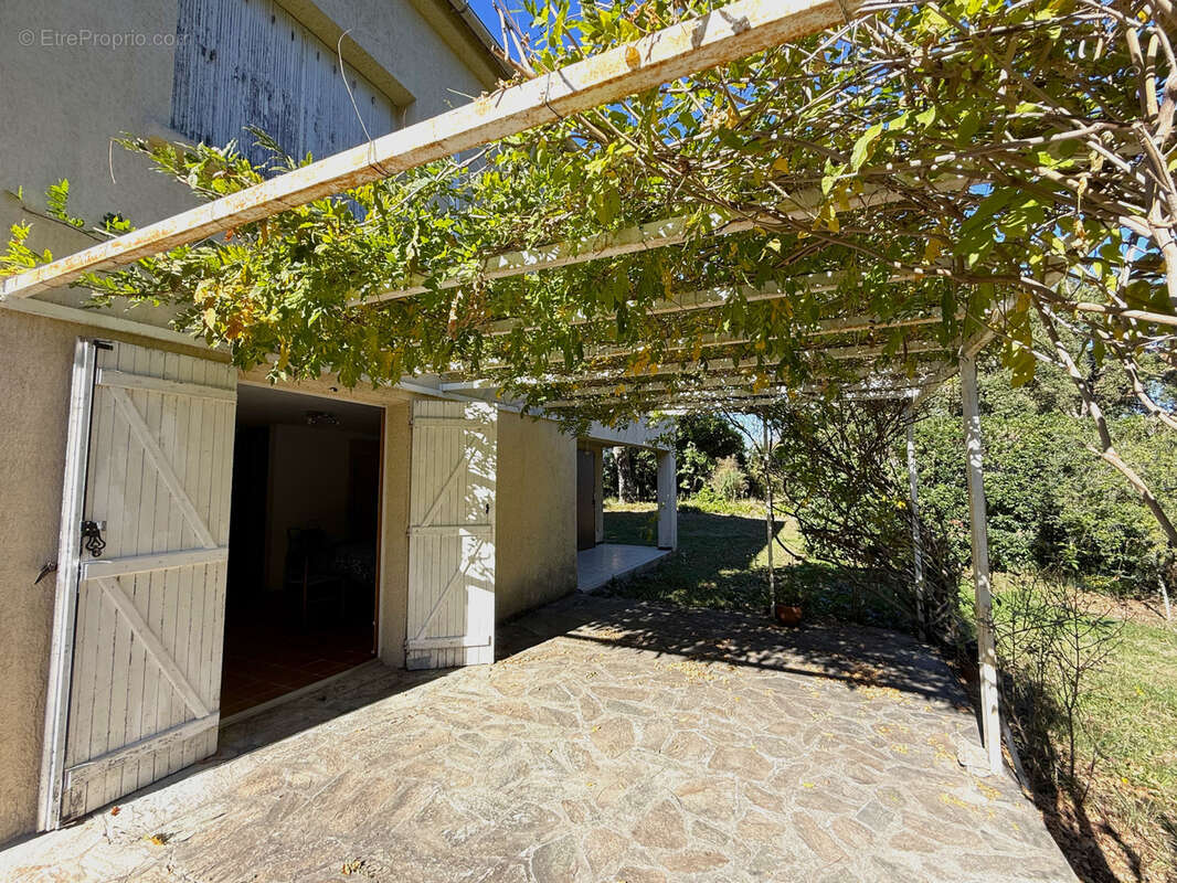 Maison à PRUNELLI-DI-FIUMORBO