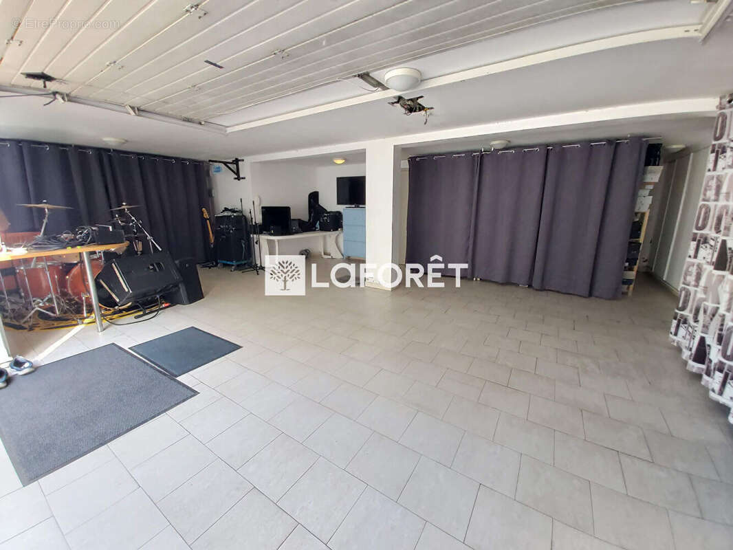 Maison à VILLEMOMBLE