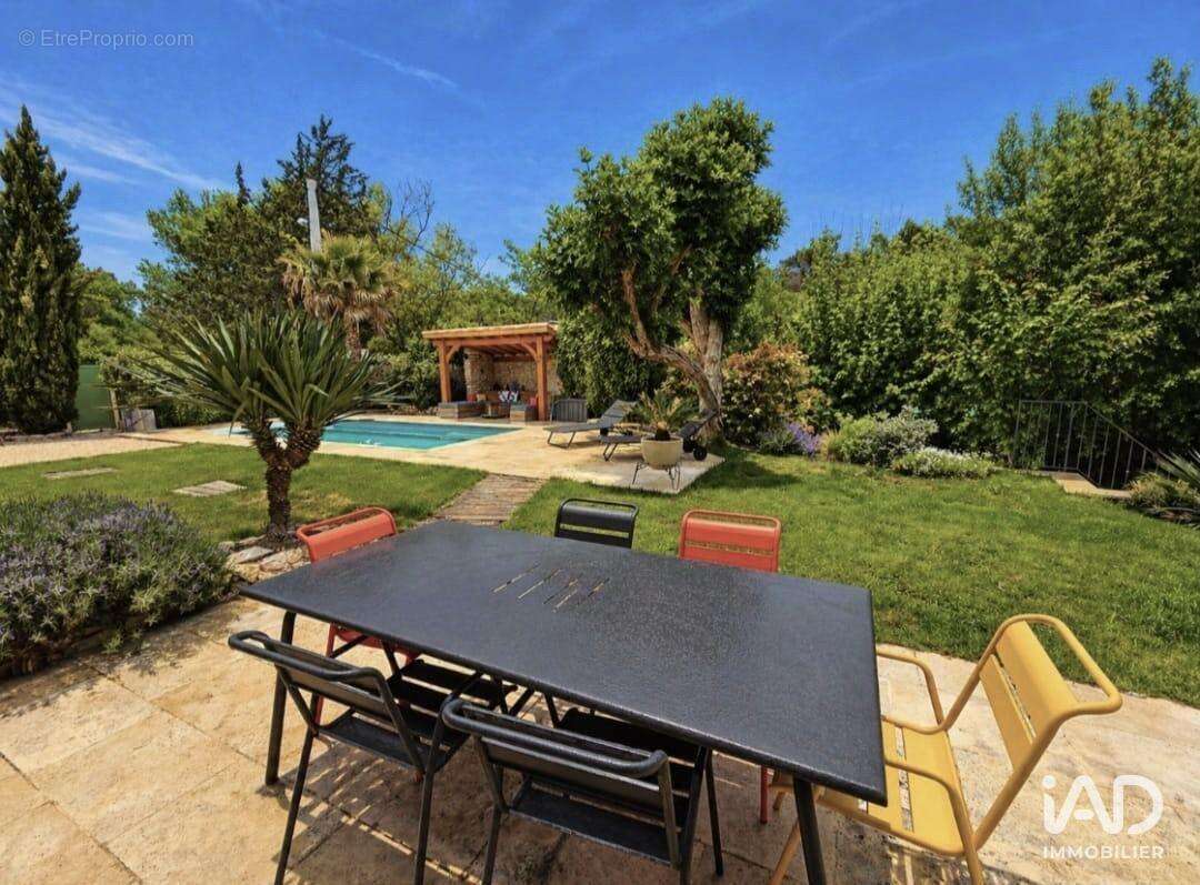 Maison 180 m² à Aix-En-Provence  - photo 3