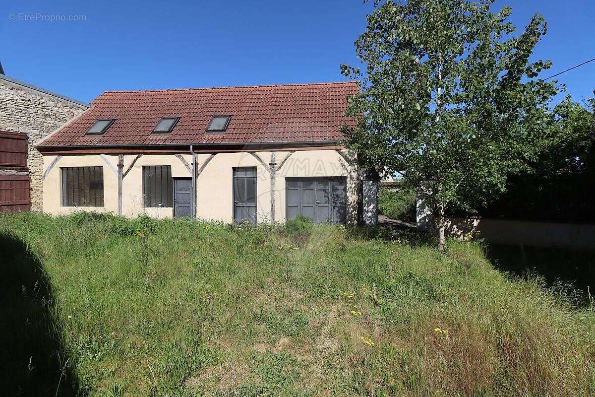Maison à BAZARNES